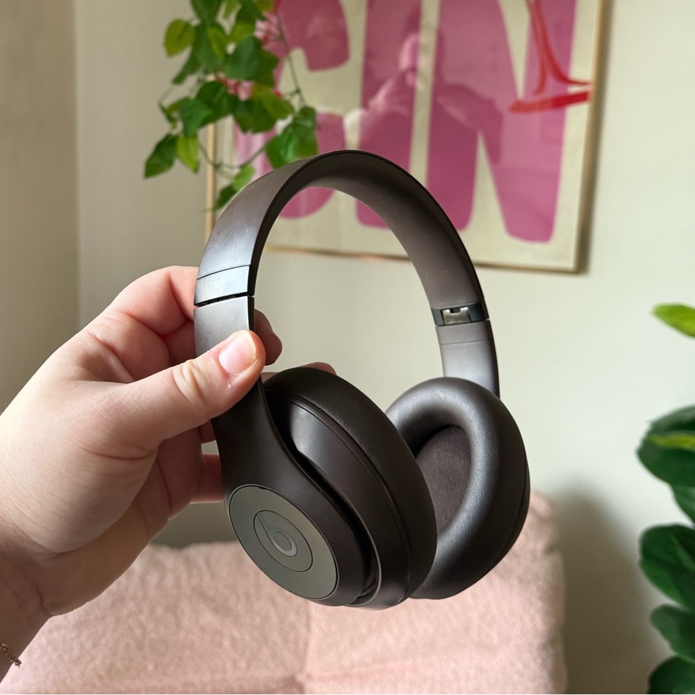 Beats by Dre Studio Pro Noise Cancelling Bluetooth Headphones in Deep Brown